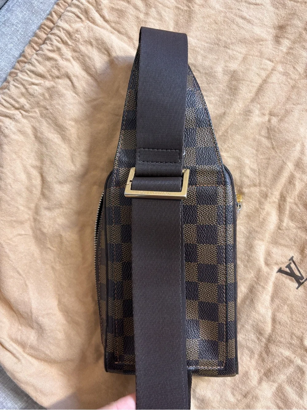 Authentic Louis Vuitton geronimos damier ebene discontinued mini bum bag